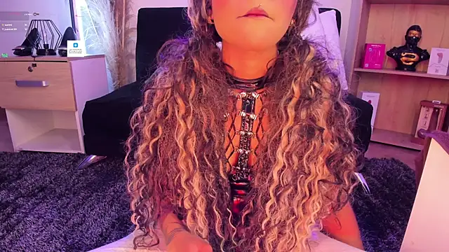 Tylla__'s Live XXX Chat