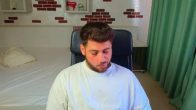 DaxGreer's Live XXX Chat