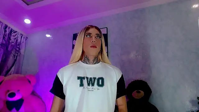 Czat XXX na żywo – Julia_Bulette1