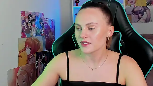 LumeriSoren live XXX chat