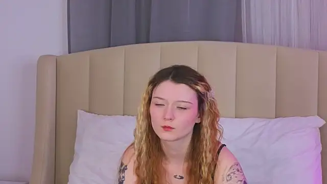 XXX chat uživo modela AlyssFrost