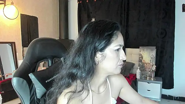 Vicky_Angeel's Live XXX Chat