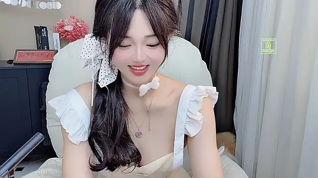 CeeKieのライブXXXチャット