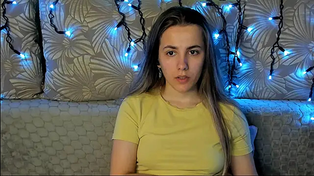 MaggieCake Adlı Modelin Canlı XXX Sohbeti