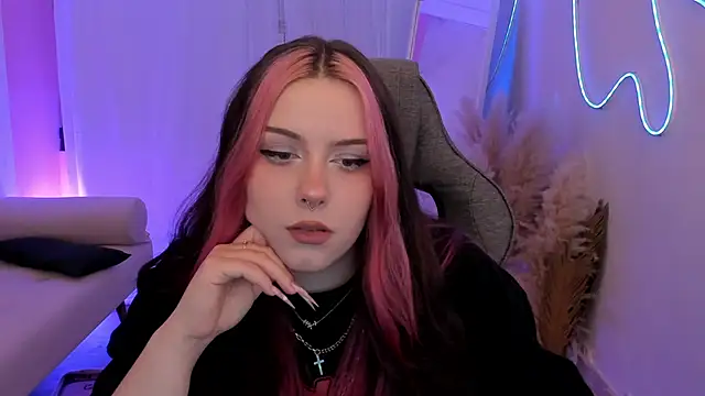 Chat +18 de CoraMiel ao vivo