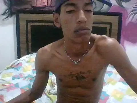 AlbertBigCock Live XXX-chat