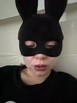 Vaimonroi's Live XXX Chat