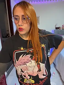 Luna_Paris_'s Live XXX Chat