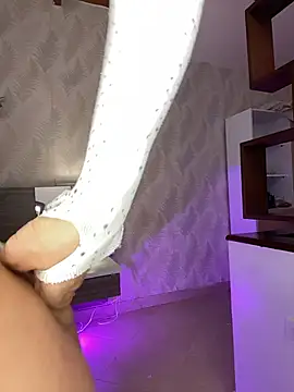 Isisjames Chat XXX live