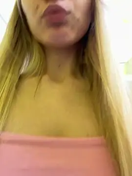 Pink_KissのライブXXXチャット