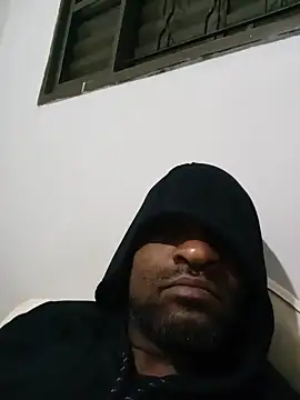 Beto0815 live XXX chat