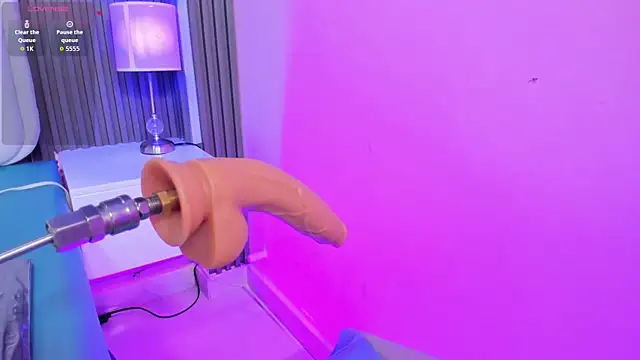 lia_sucker Chat XXX in diretta