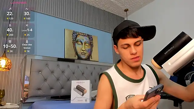 Ethanx18_ Chat XXX live