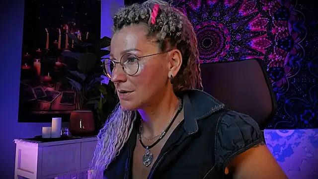 UmaSpace's Live XXX Chat