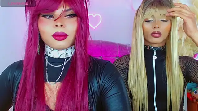 Chat XXX en directo de AdanKinng