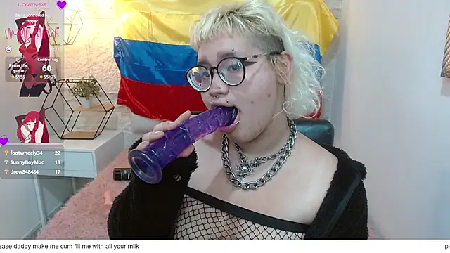 Chatroom XXX en direct de Echypyon_