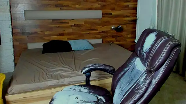 Chatroom XXX en direct de IvanHydee