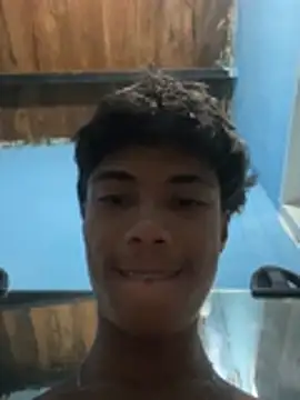 Adan21_cm Chat XXX live