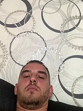 Maxpeins – Naživo XXX chat