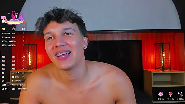 Leo_Savage_ XXX чат на живо