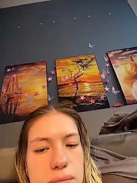 -Sexy_Barbie- élő XXX-chatje