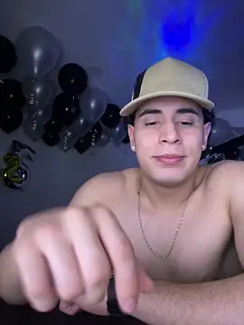 Chat +18 de Maximuz1920 ao vivo