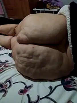 MegaAssMature Live XXX Chat