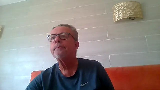 tuggy59 élő XXX-chatje