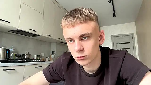 SoloFury – Naživo XXX chat