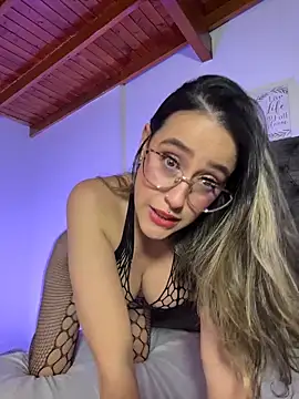 RenataVelasquez's Live XXX Chat