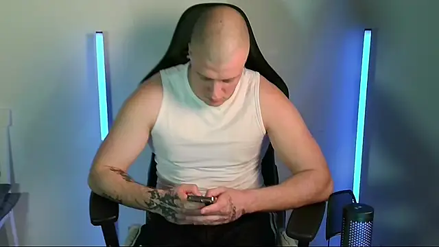 Bigbaald Live XXX Chat