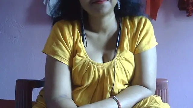 Pooja-suman Live XXX-Chat