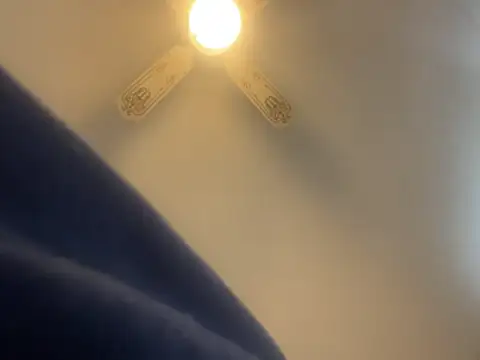 malcolm2334 라이브 XXX 채팅