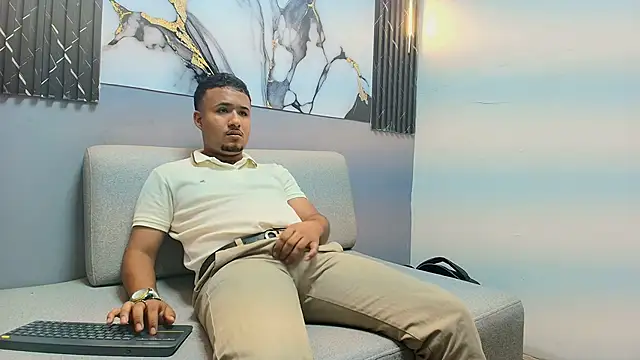 MAICOL_TORNER Pertunjukan Webcam
