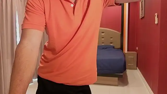 AlansonofDaddy Adlı Modelin Canlı XXX Sohbeti