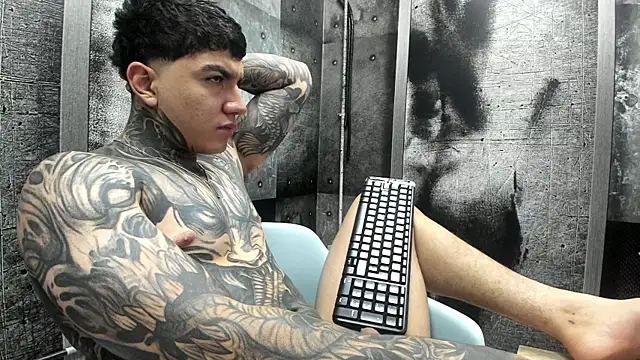 Gury_tattoo's Live XXX Chat