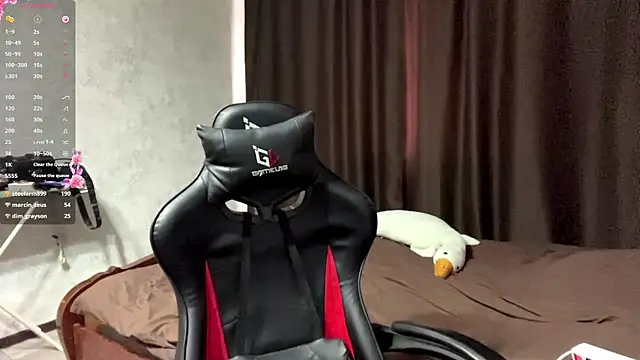 ActedMlin's Live XXX Chat