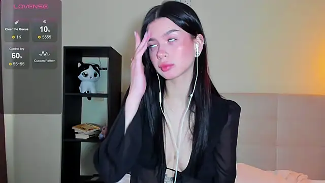 Tune_Godnesss' Live XXX Chat