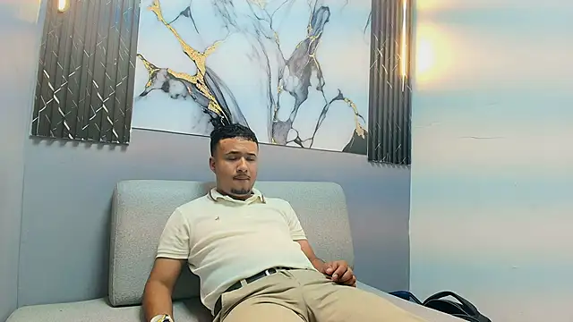 MAICOL_TORNER Show Webcam