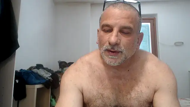 Mauro7788 – Naživo XXX chat
