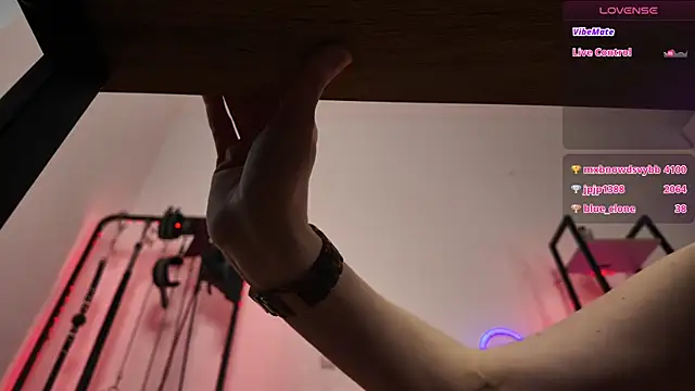 CyberXGoddess élő XXX-chatje