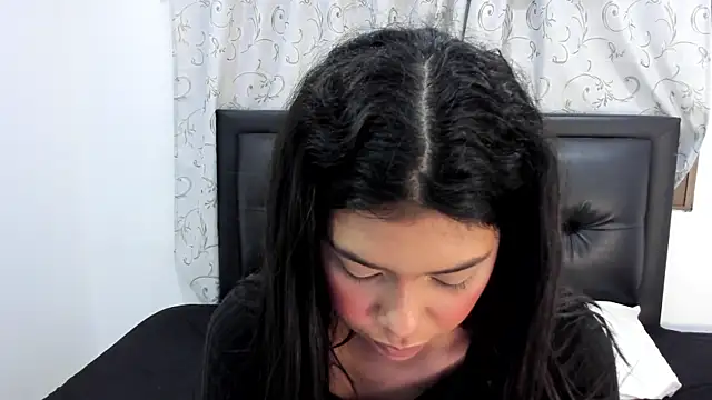 Nathy_Pelaez Chat XXX in diretta