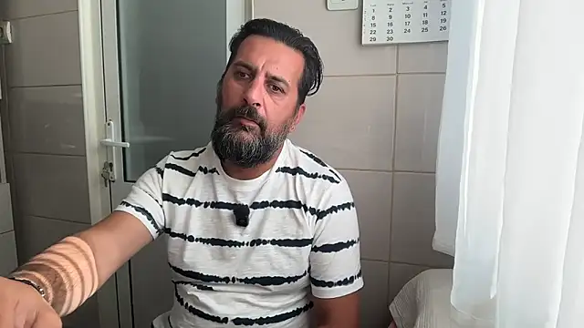 TARKAN1 라이브 XXX 채팅