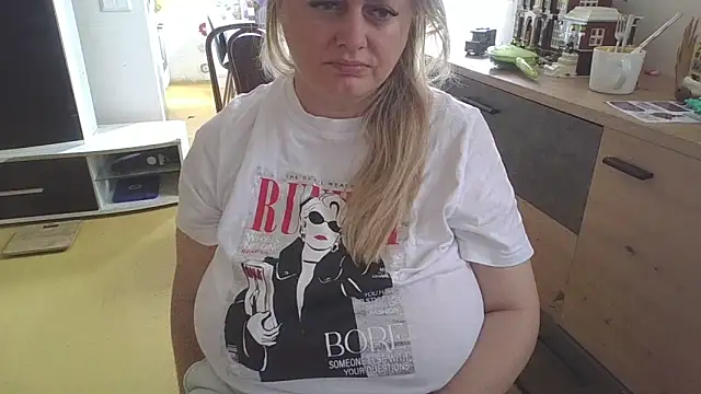 Chat +18 de Meliss_Official9 ao vivo