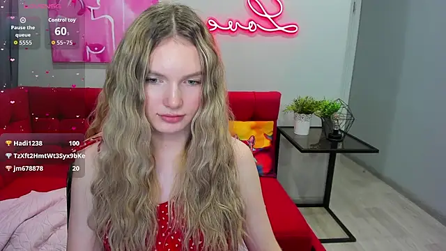 EvelineAmore élő XXX-chatje