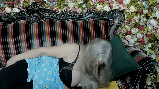 mariabelladonna élő XXX-chatje