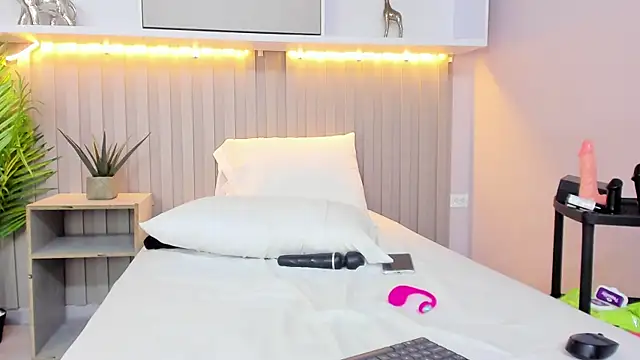 pinktaylor_n Live XXX chat