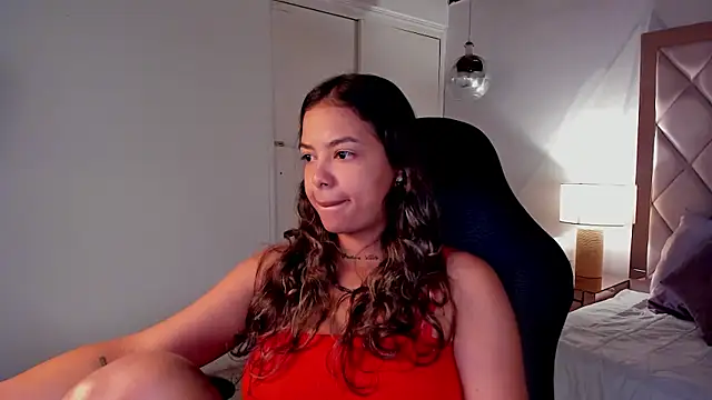 Chat +18 de dulce_lyraa1 ao vivo