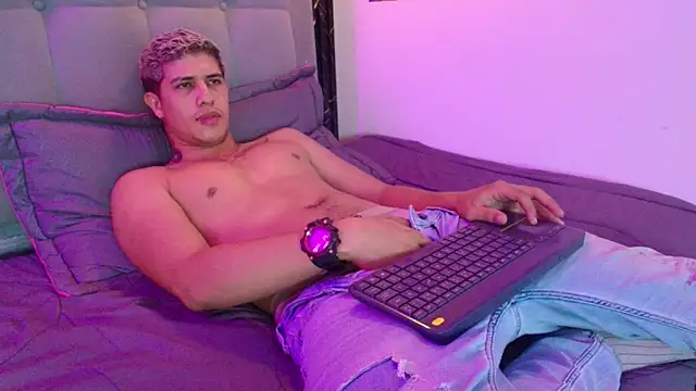 Živý XXX chat dominic_connor