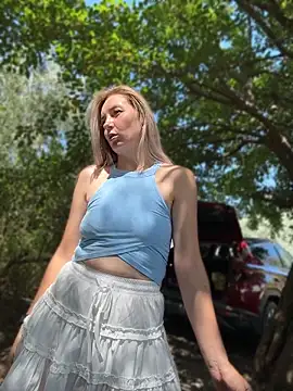 Crazy-Rosa Adlı Modelin Canlı XXX Sohbeti